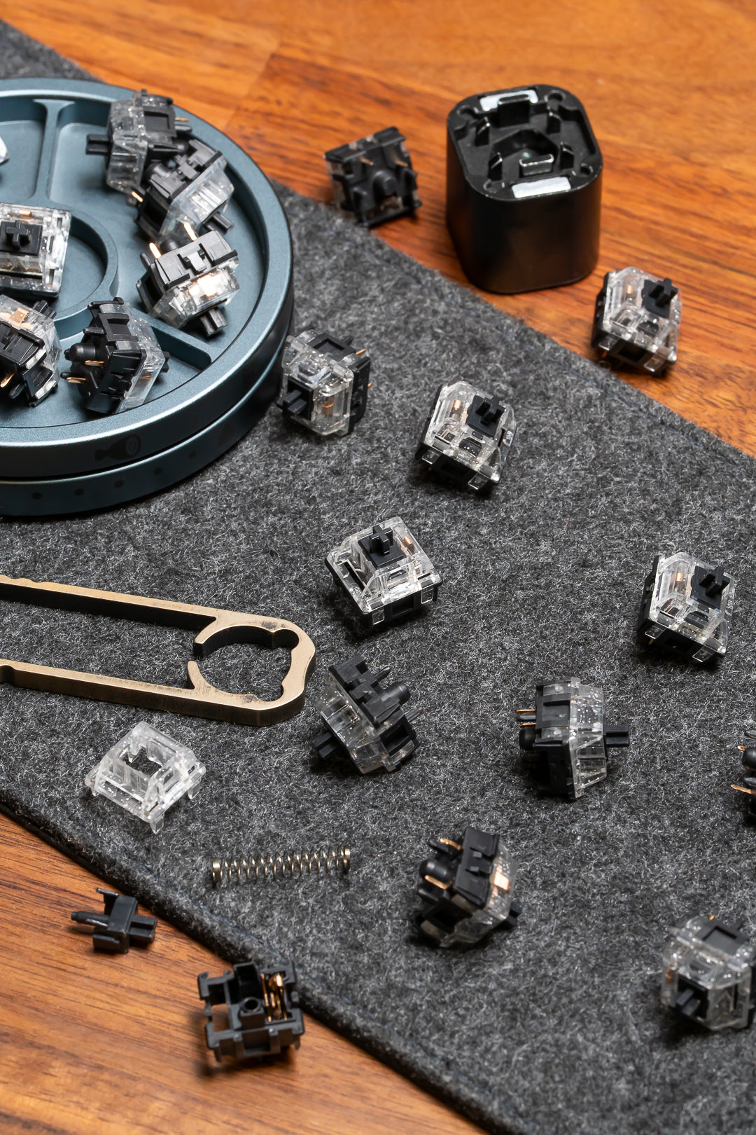 HMX Astral Linear Switches – Factory Lubed | KeebHaus
